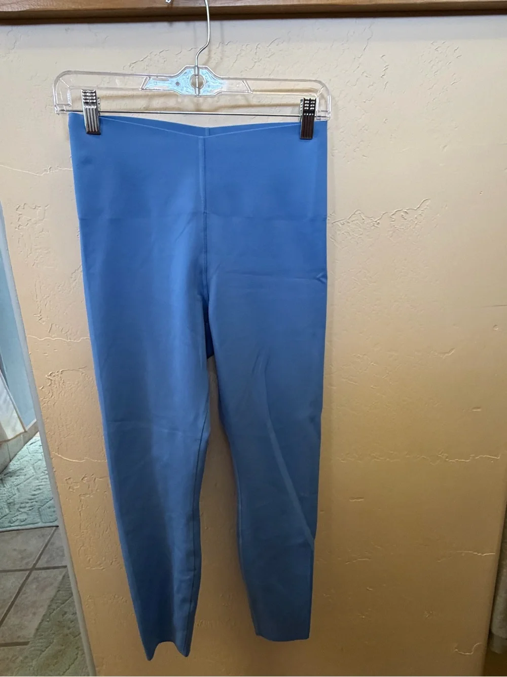 Lululemon Glow Up HR Tight 25” Pool Blue Size 8 NWT $118 Retail